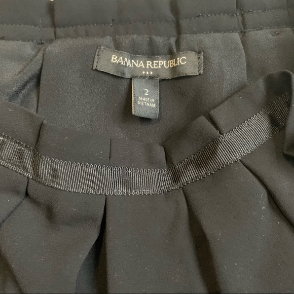 Banana Republic Skirt - Picture 2 of 2
